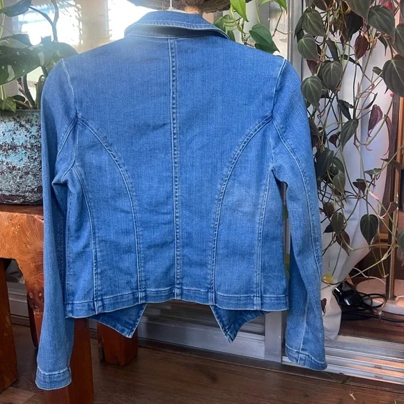 L'AGENCE Light Blue Double-Breasted Denim Jacket - Picture 4 of 6